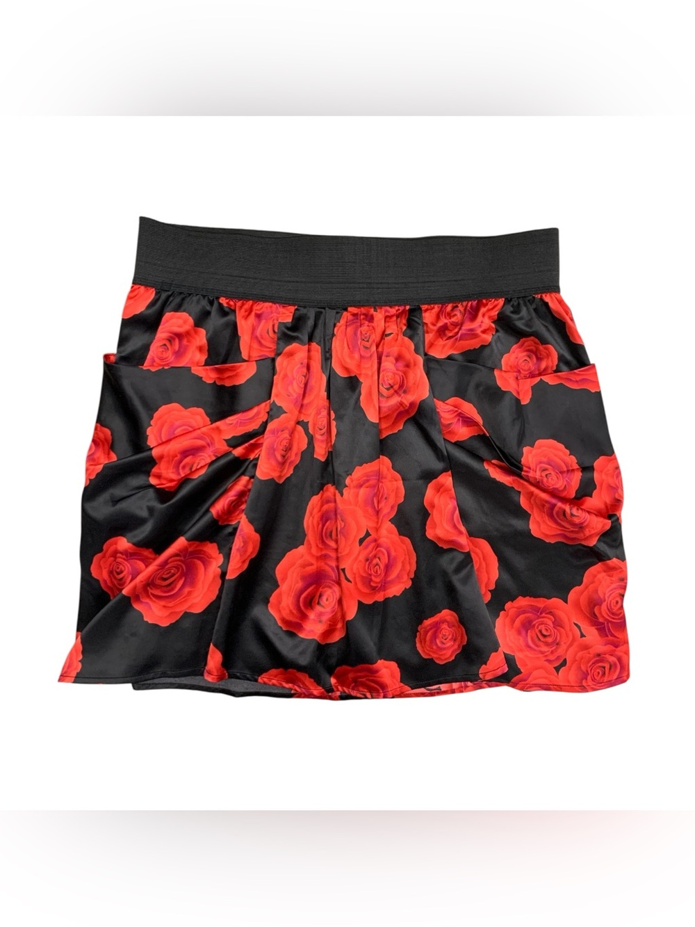 Smart Set Black Skirt with Red Rose Print Size L